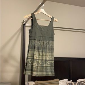 Athleta tank with support